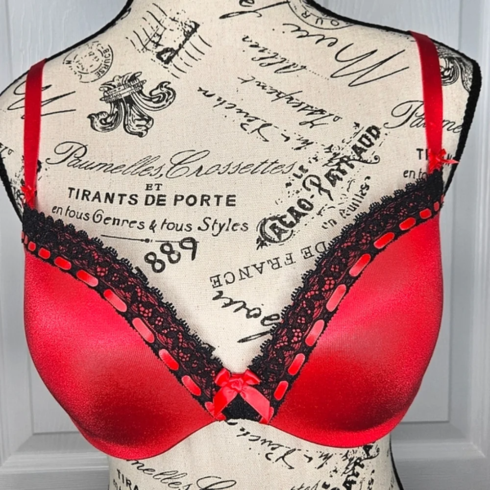 La SENZA 32DD Red Black Lace Plunge Bra Molded Cup Underwire Sexy Lingerie - Picture 15 of 15